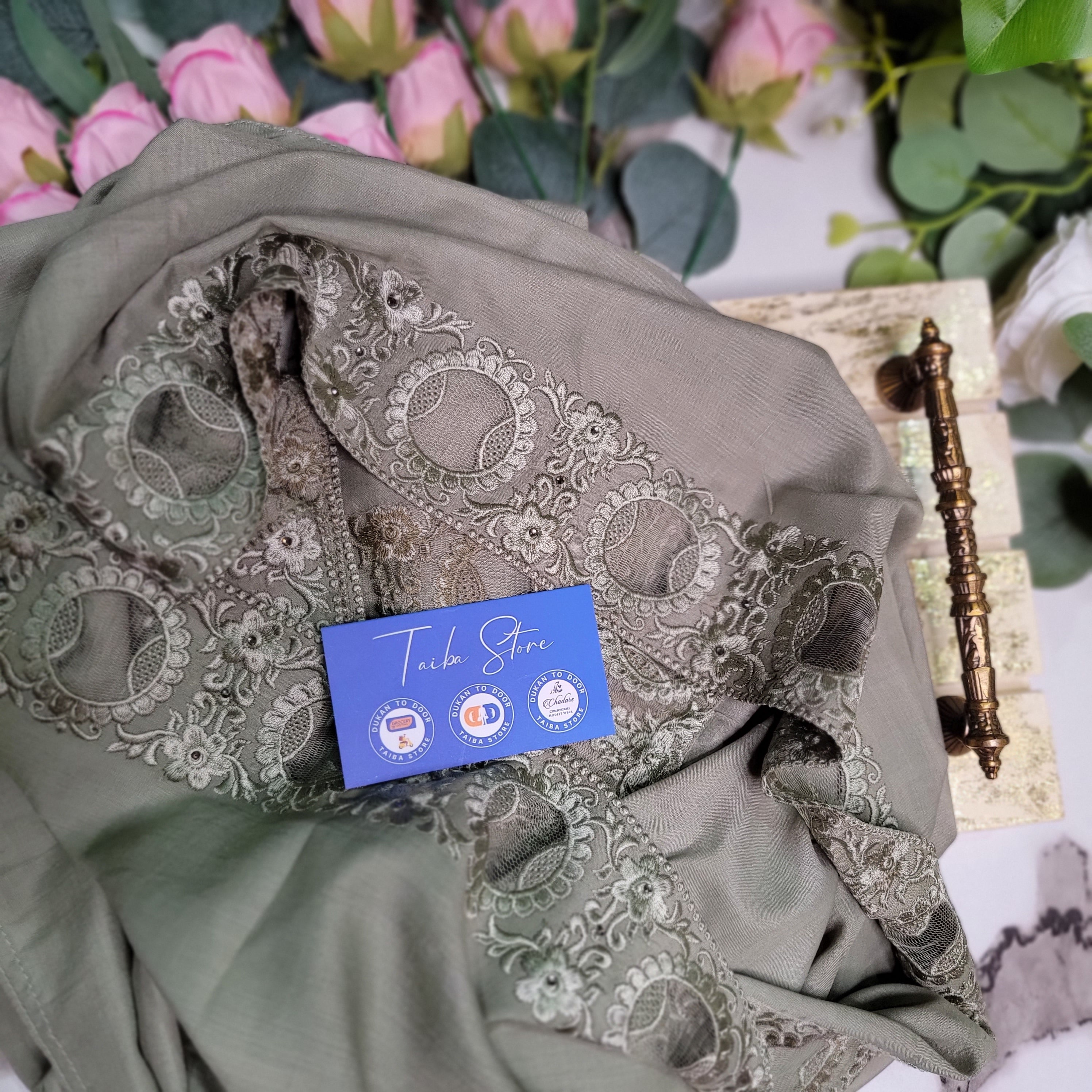 Circular Cutwork chadar