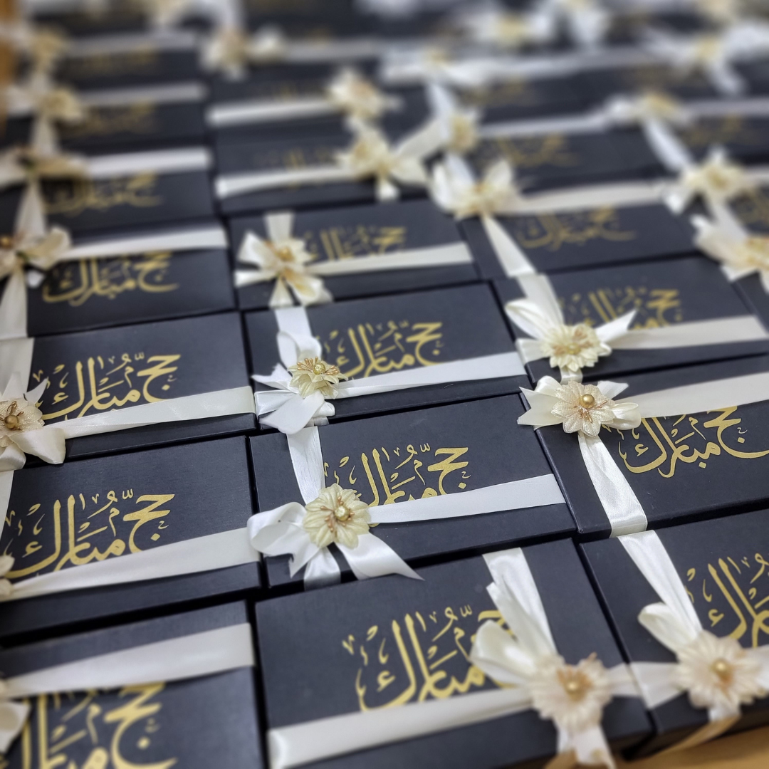 PACKAGE 1  (Small Gift Box)